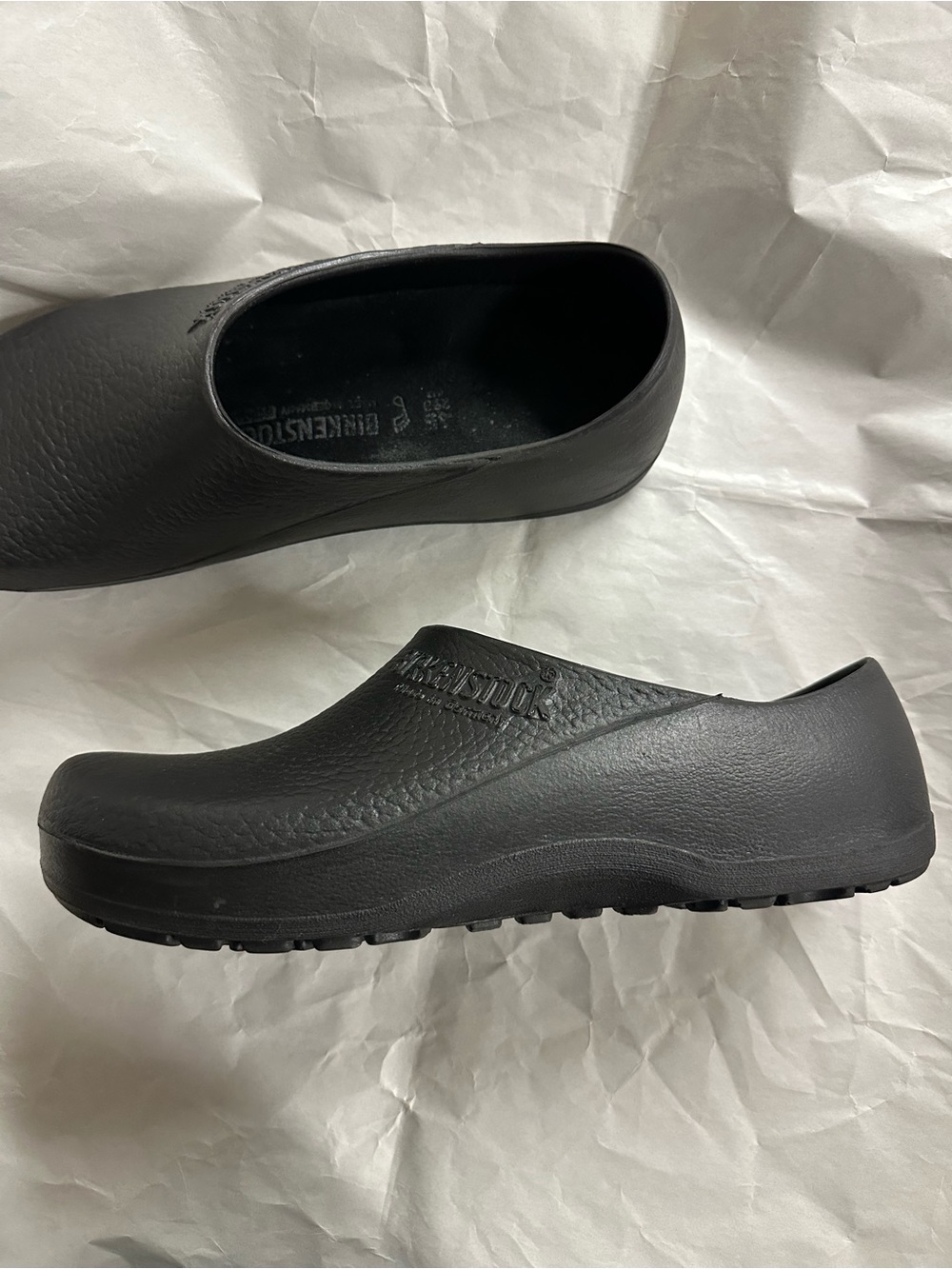 EUC Professional Birki Clog by Birkenstock in Black Slip-On UNISEX - Picture 4 of 16